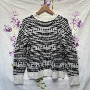 American Eagle Black And White Fair Isle Patterned Crew Neck Sweater